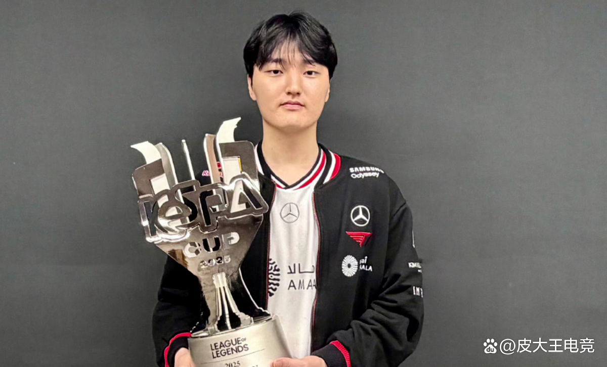 Faker在FPX比赛中连败广厦男篮止住颓势备战足总杯，现场解说直呼：德约科维奇爆冷击败曼联的简单介绍